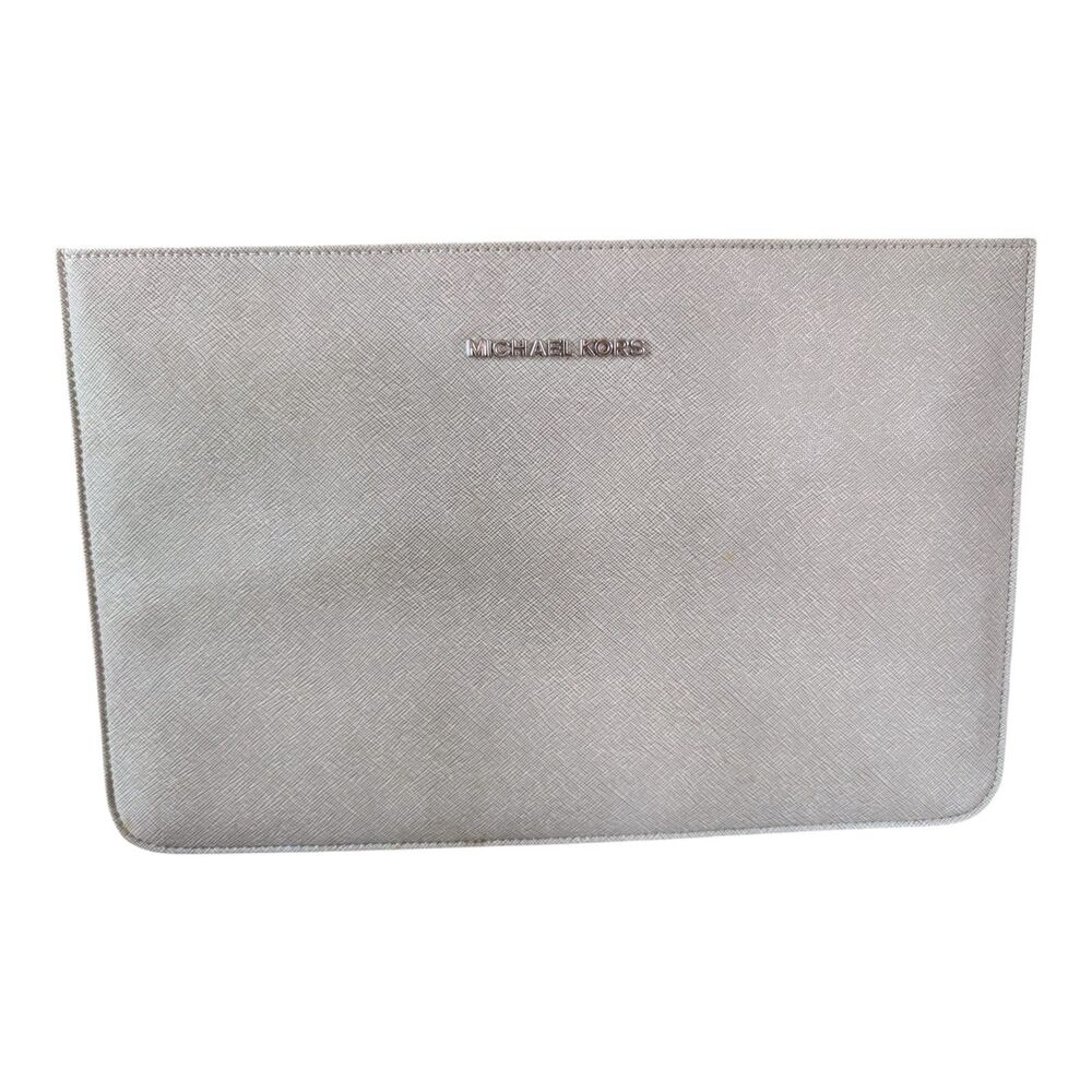 Michael Kors 11" Sleeve Pearl Silver Leather Women's Clutch Bag iPad Case EUC